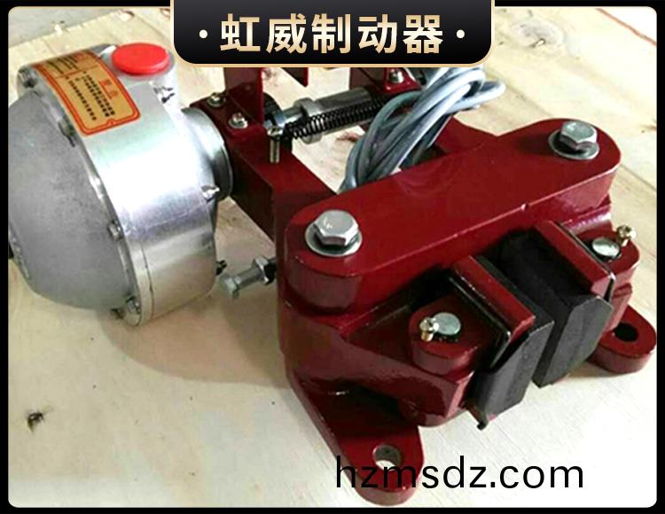 QP係列(lie)氣動(dong)鉗盤式製(zhi)動器